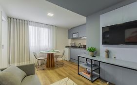 Studio Moderno Com Academia, Coworking E Otima Localizacao Em Curitiba - Xtay Puc